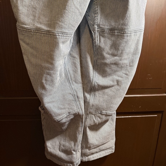 *NWOT* Women's Rootstock Gardening Overalls. Duluth Trading Co. Striped. Size L - Picture 7 of 9